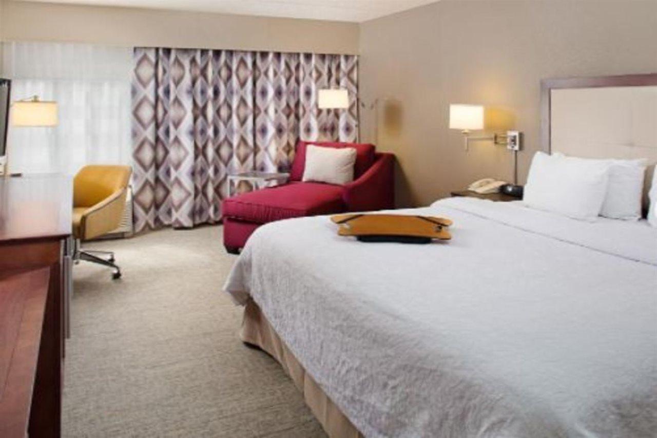 Hampton Inn Philadelphia/Willow Grove Zewnętrze zdjęcie