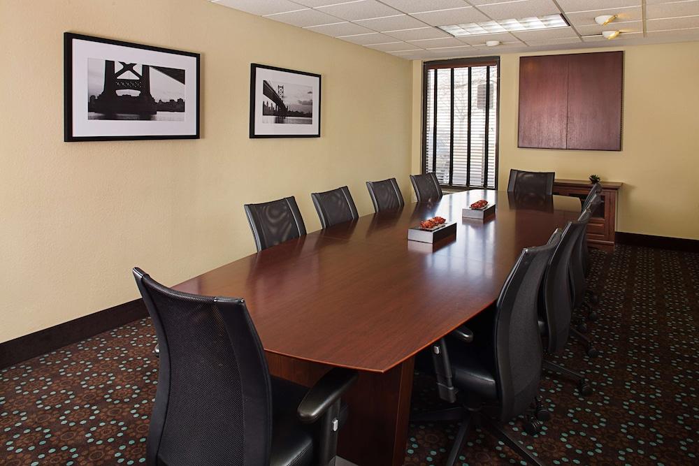 Hampton Inn Philadelphia/Willow Grove Zewnętrze zdjęcie
